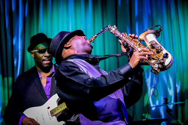 saxophones